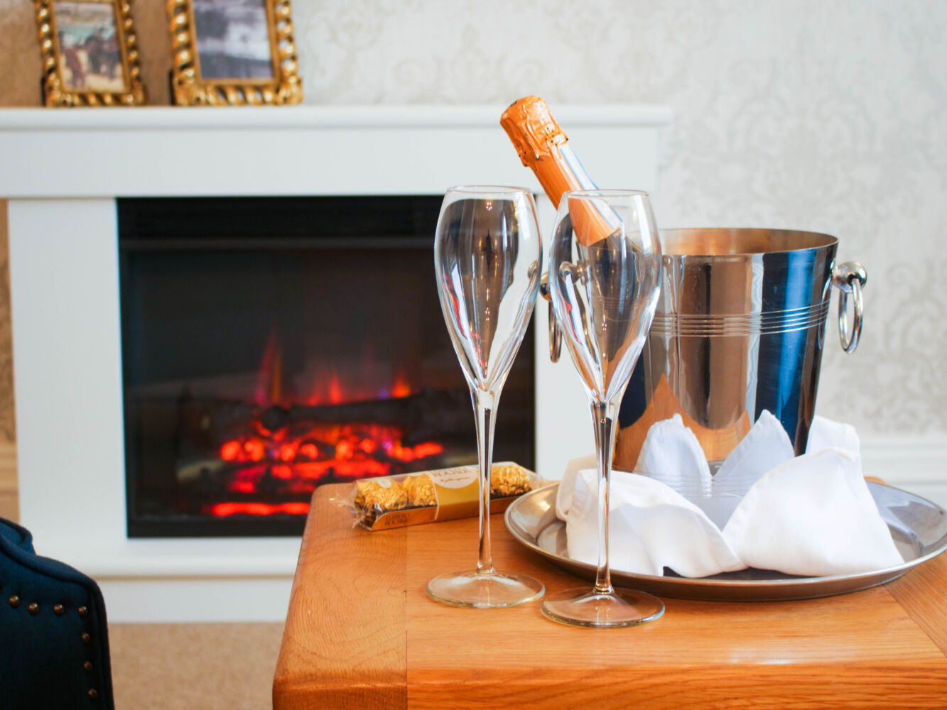 Elm Tree Hotel
